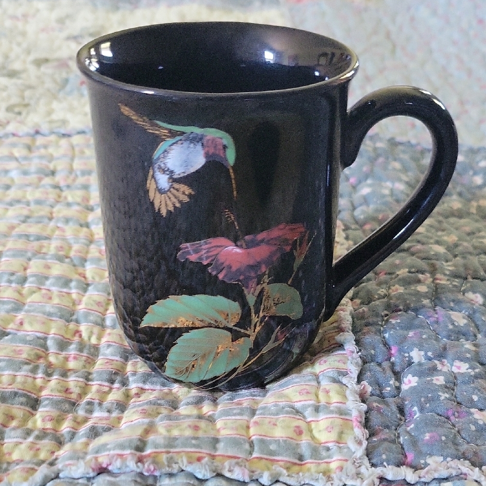 Otagiri Black Ceramic Mug with Floral Design